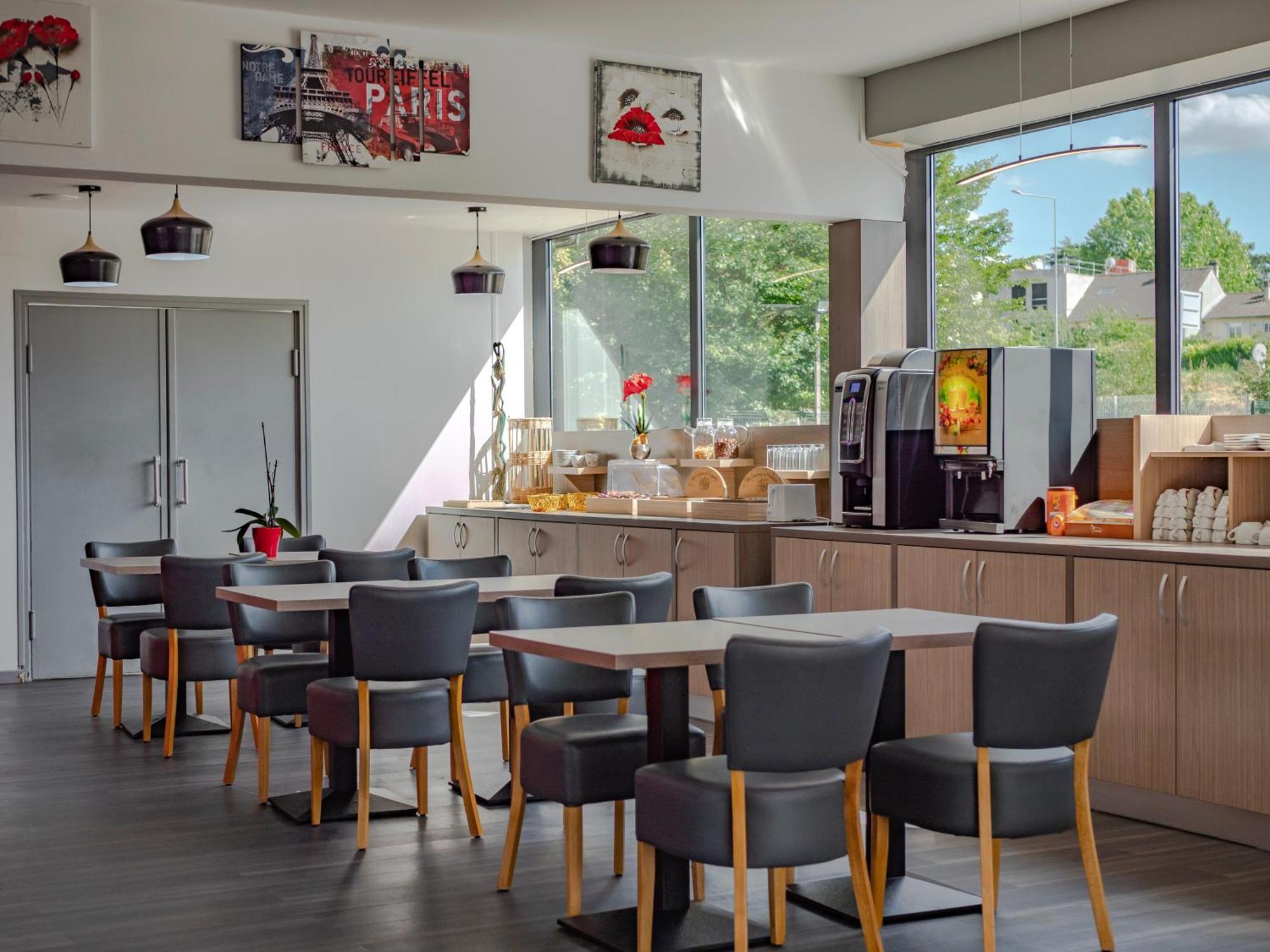 Hotel Restaurant Les Jardins D'Épône Dış mekan fotoğraf
