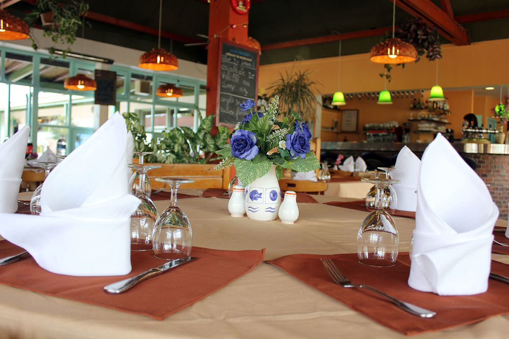 Hotel Restaurant Les Jardins D'Épône Dış mekan fotoğraf